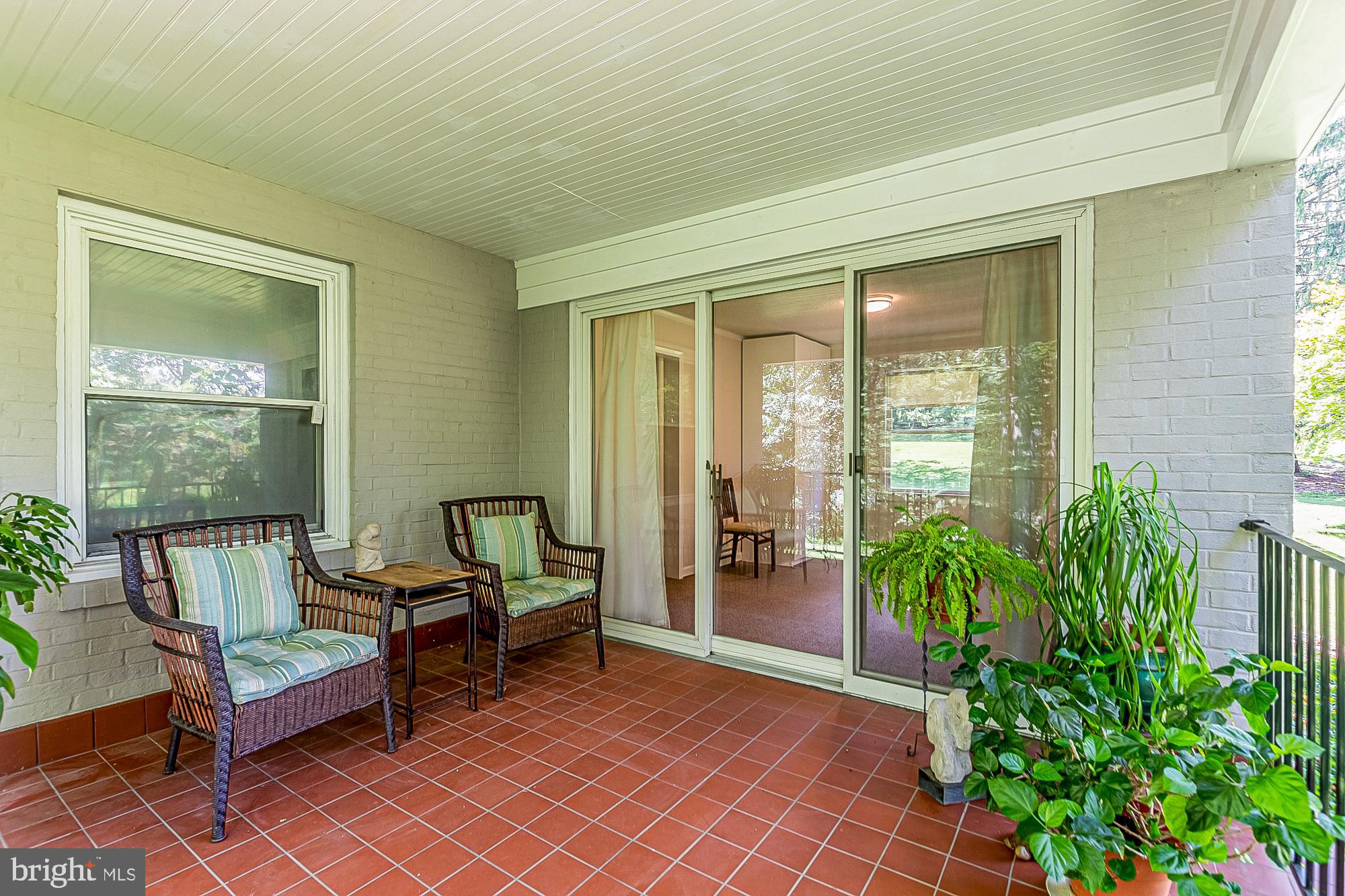 HAMPTON - Residential