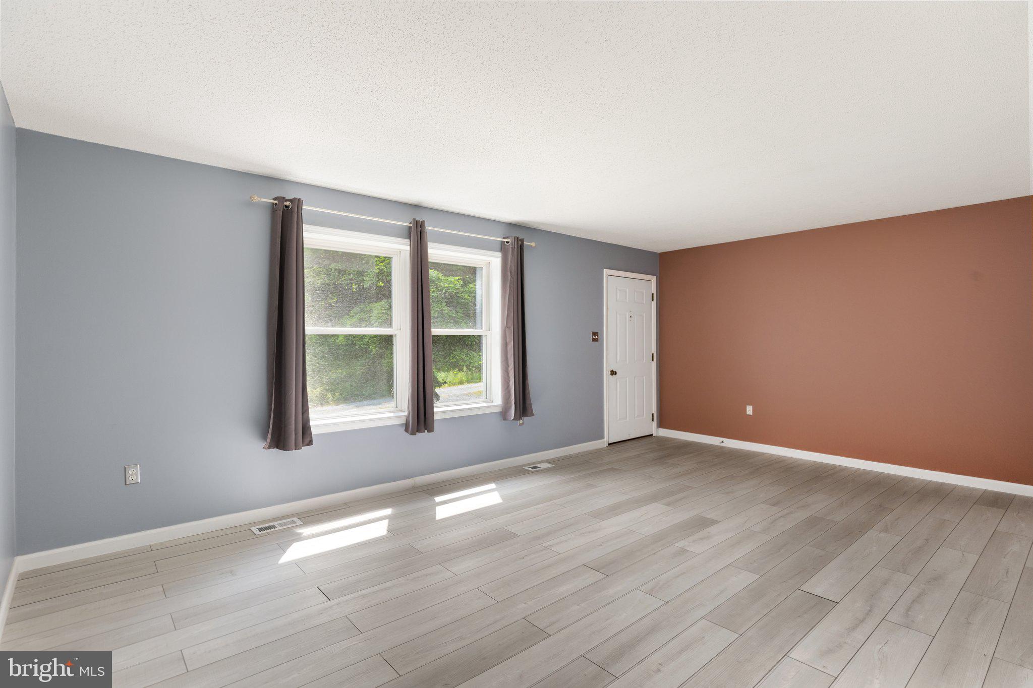 SIMPSON MINOR - Residential