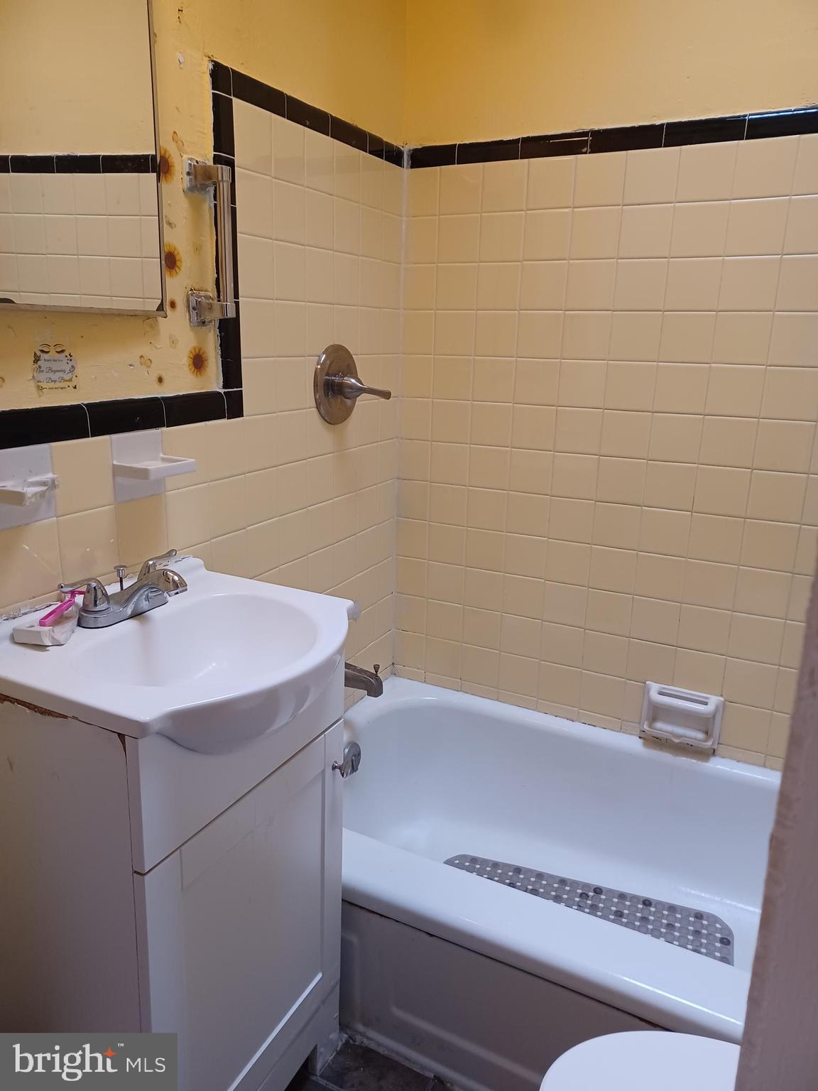 JUNIATA - Residential