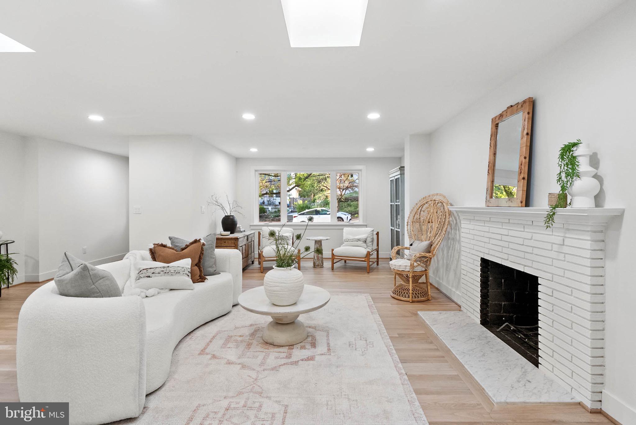 TAKOMA PARK - Residential