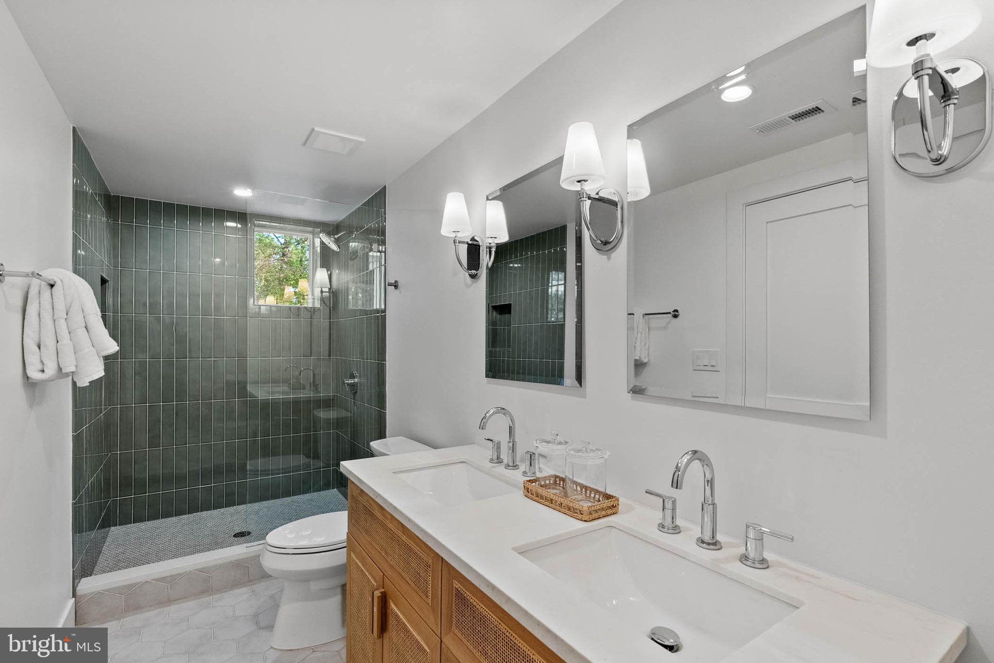 TAKOMA PARK - Residential