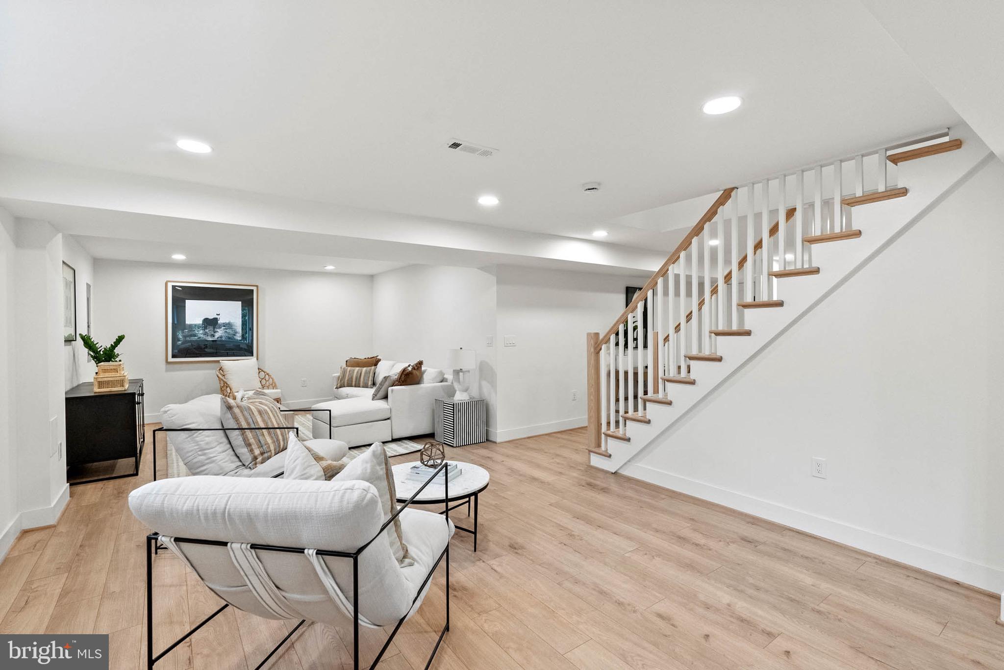 TAKOMA PARK - Residential