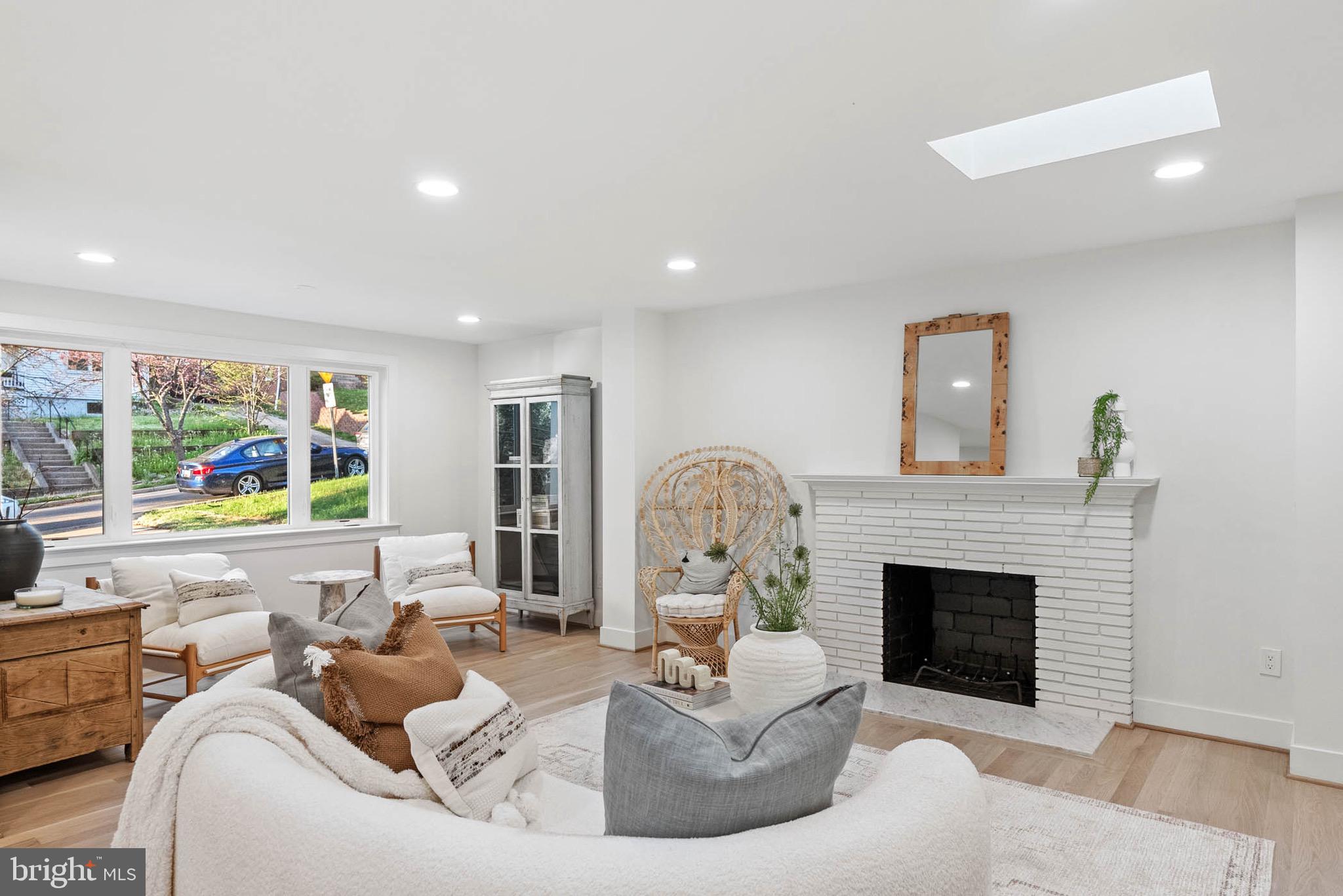 TAKOMA PARK - Residential