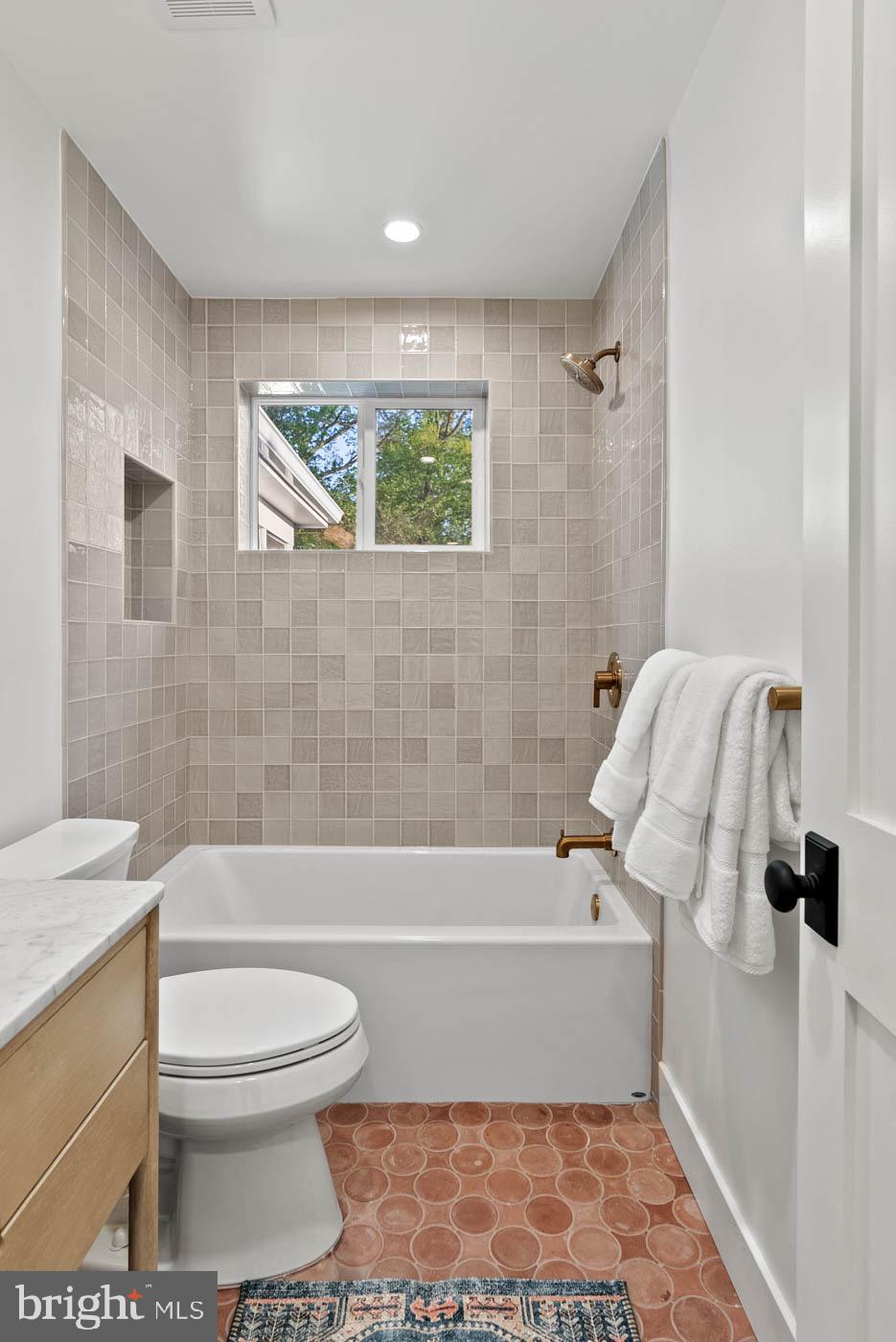 TAKOMA PARK - Residential