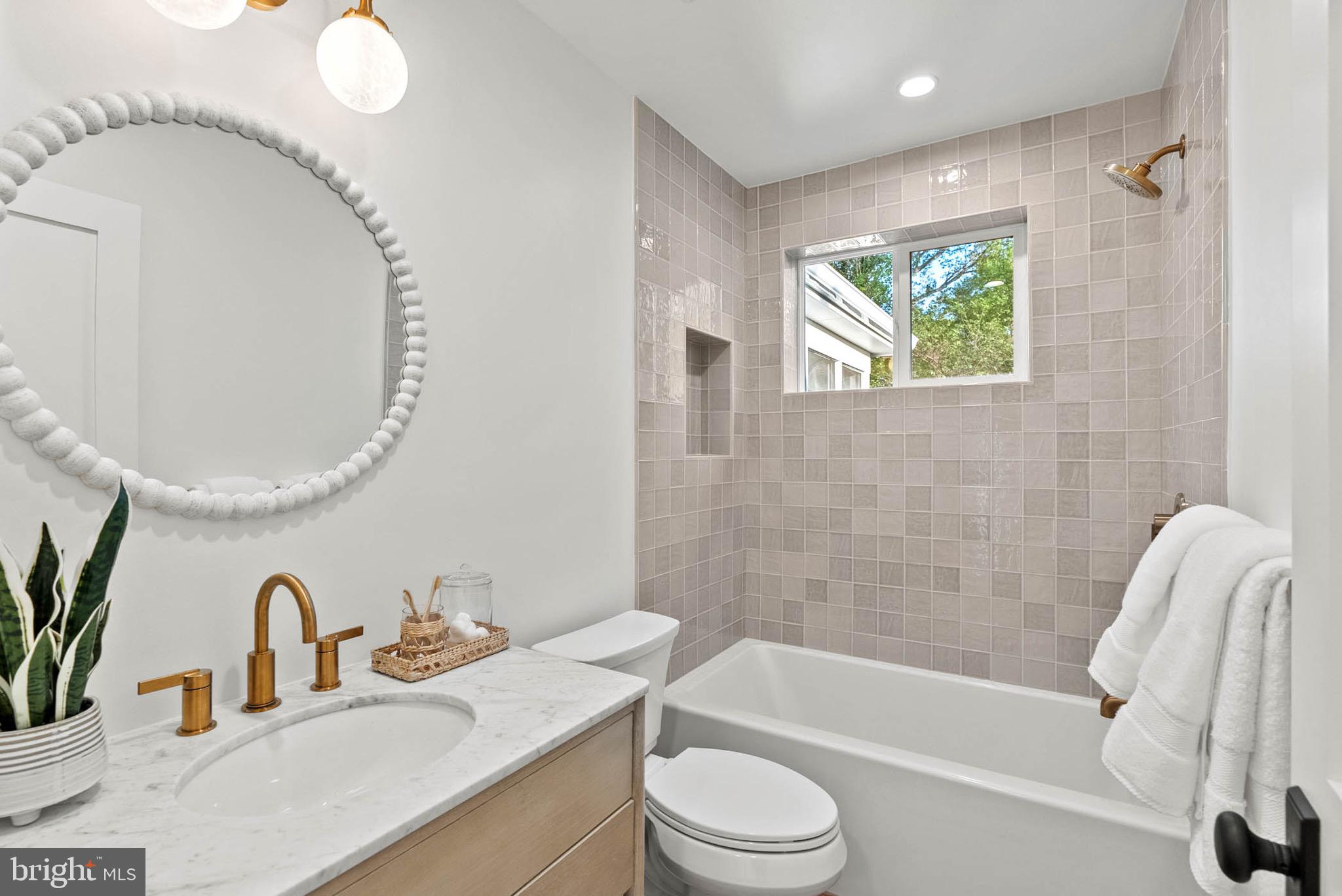 TAKOMA PARK - Residential