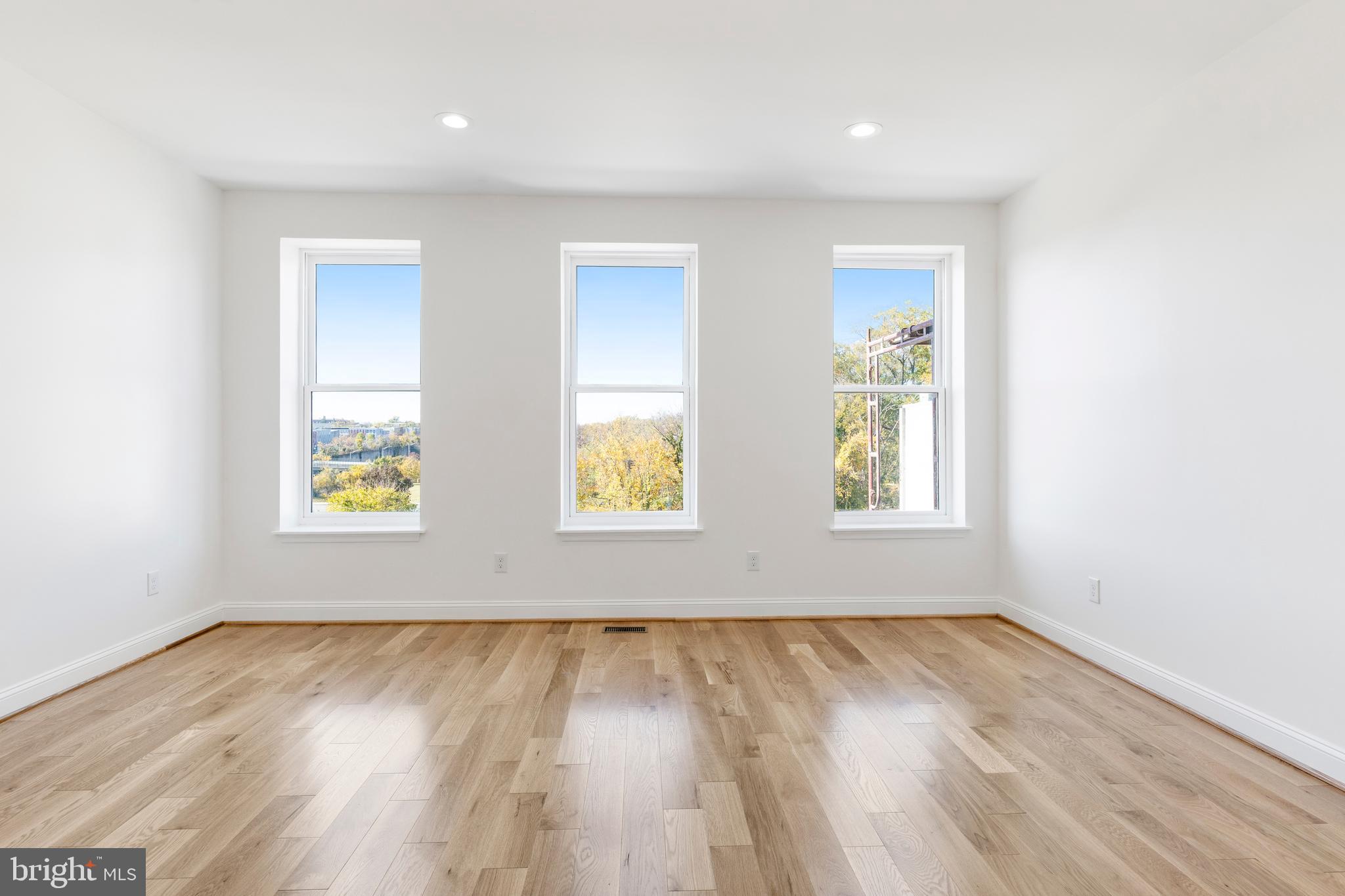 HARLEM PARK - Residential