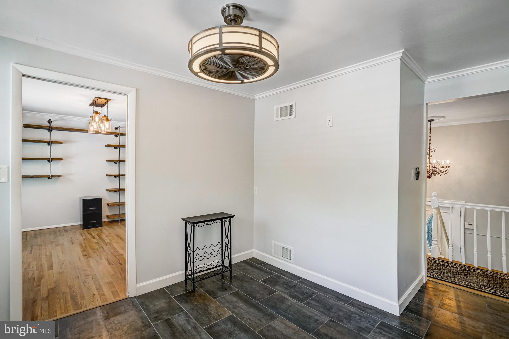 ALLENWOOD ACRES - Residential