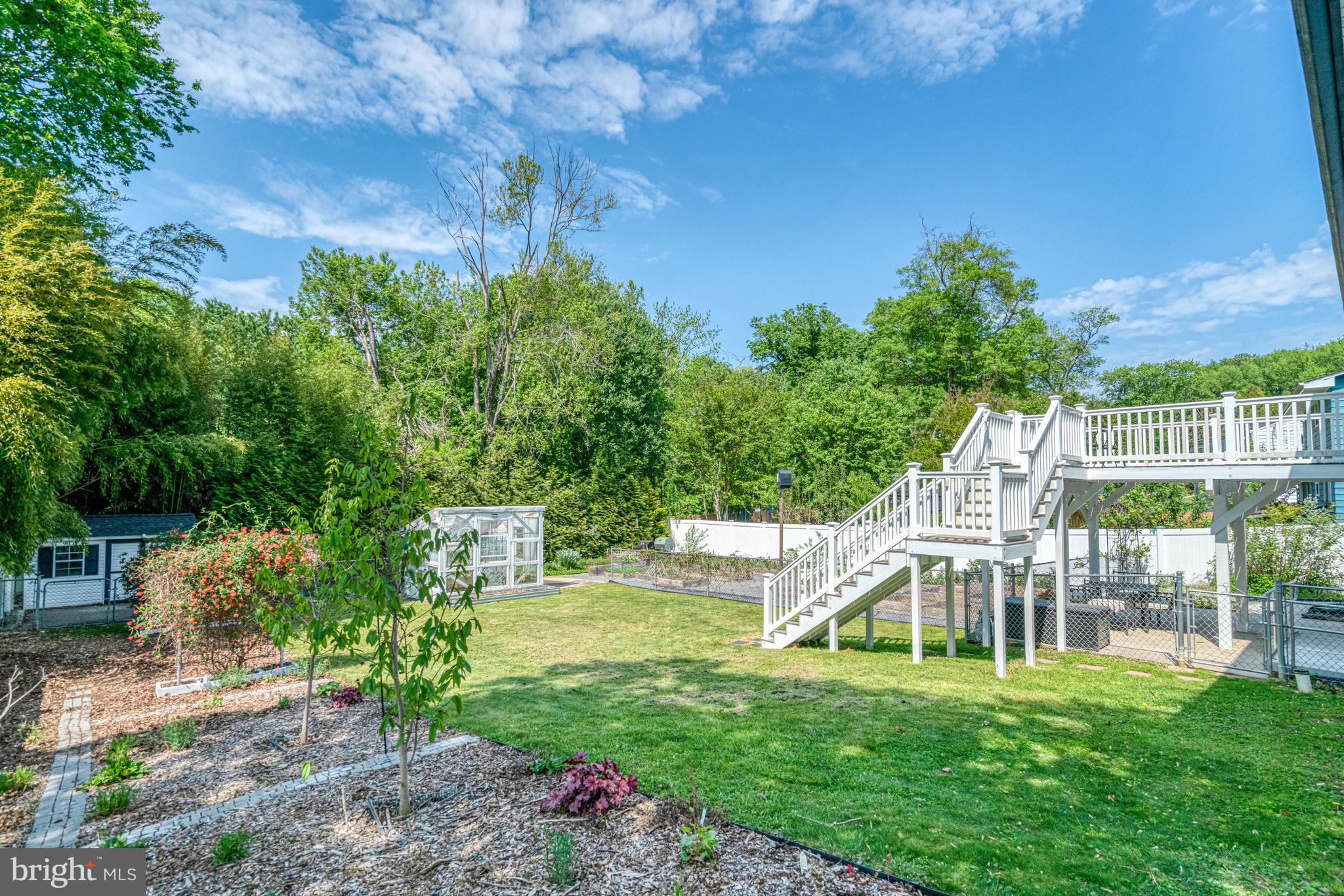 ALLENWOOD ACRES - Residential