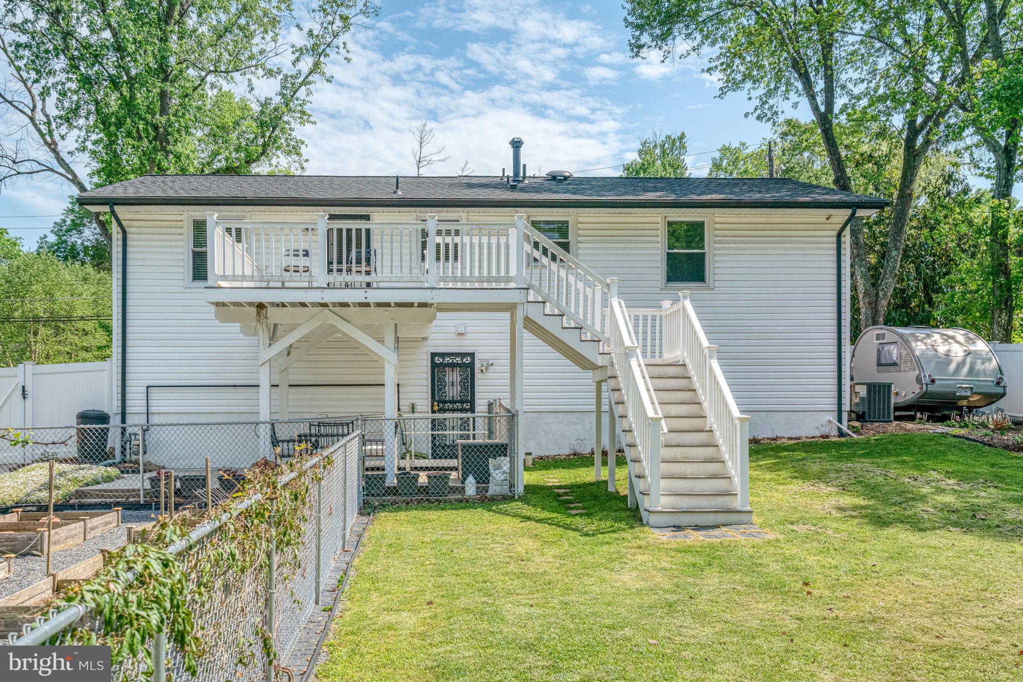 ALLENWOOD ACRES - Residential