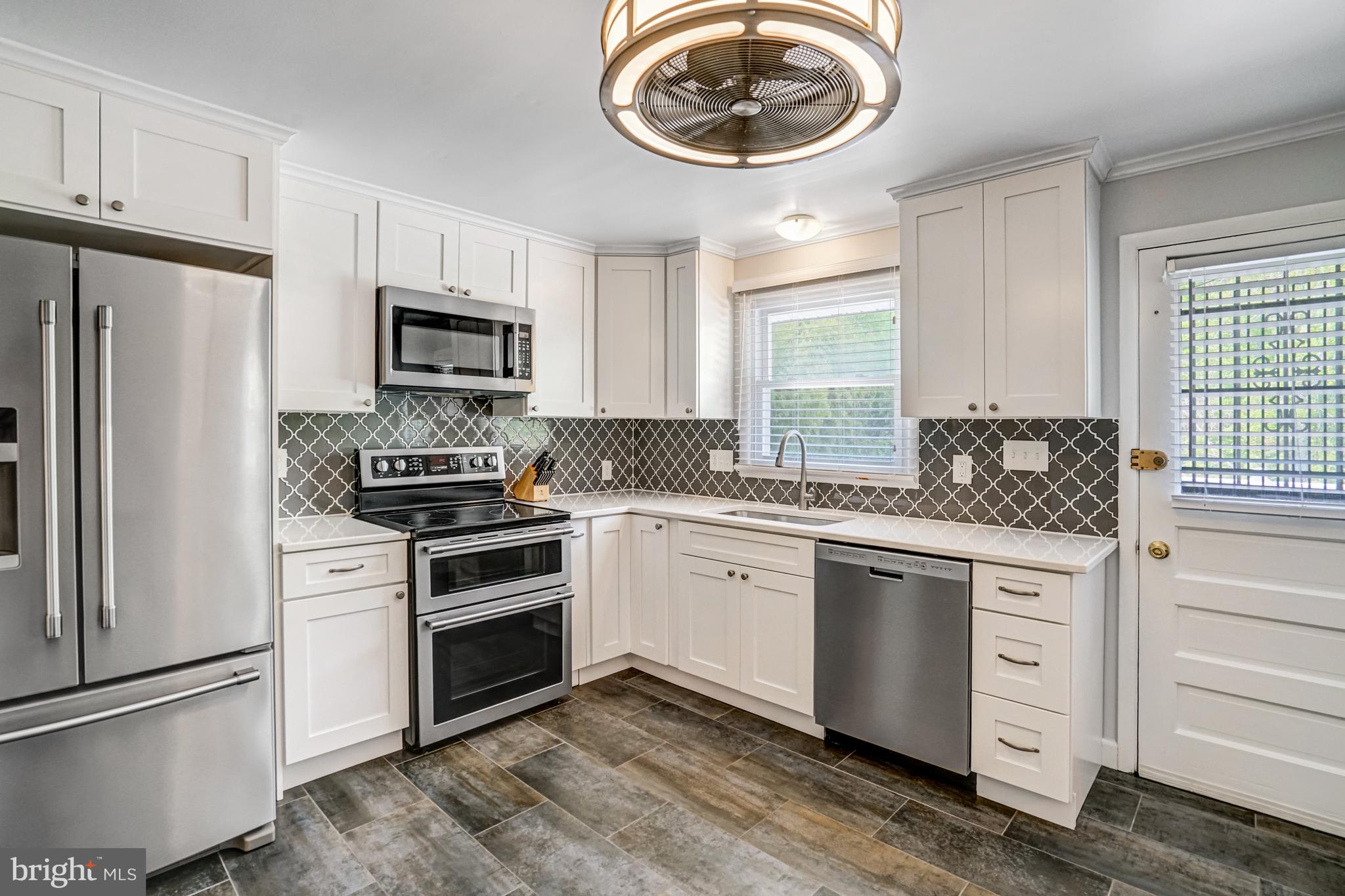 ALLENWOOD ACRES - Residential