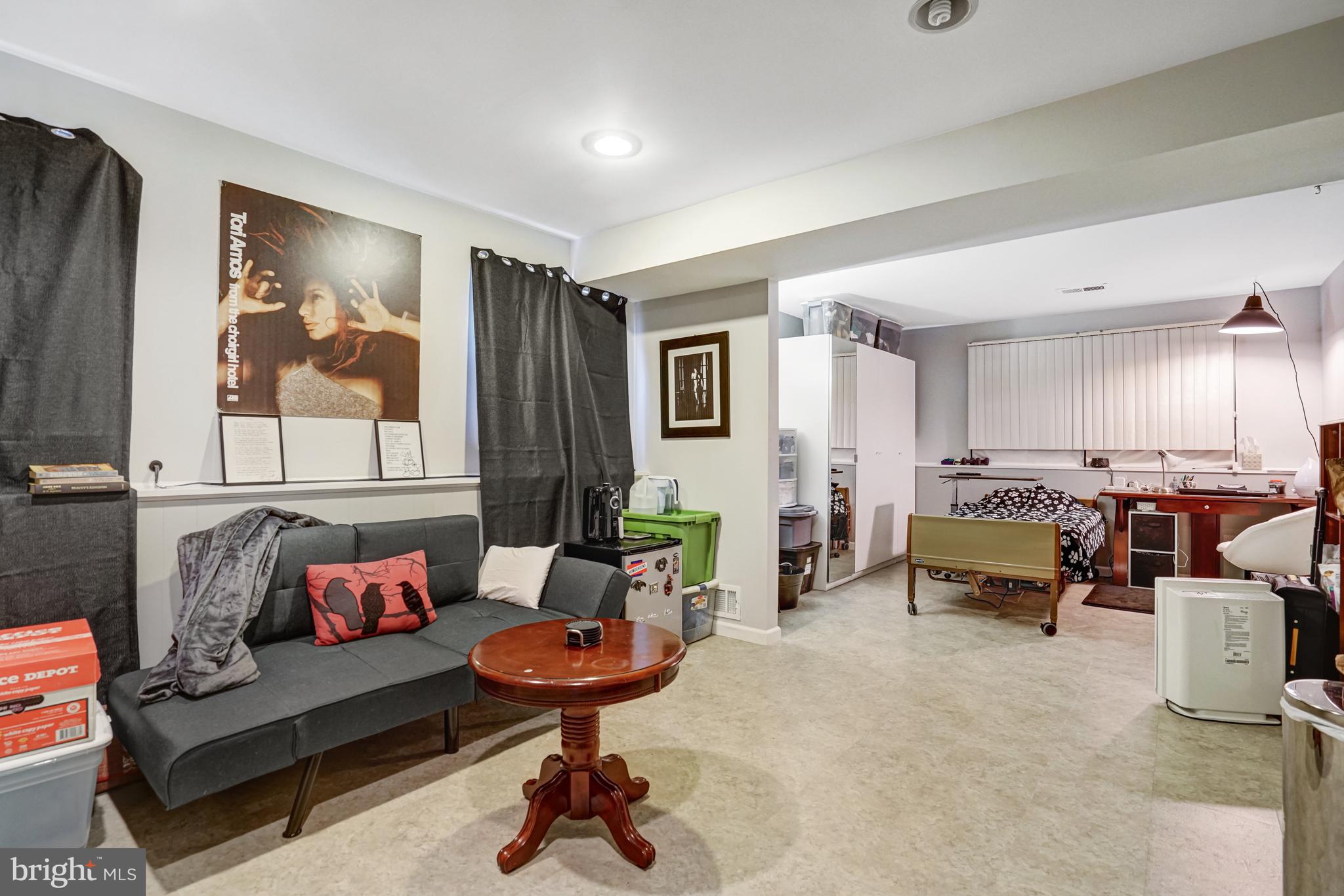 ALLENWOOD ACRES - Residential