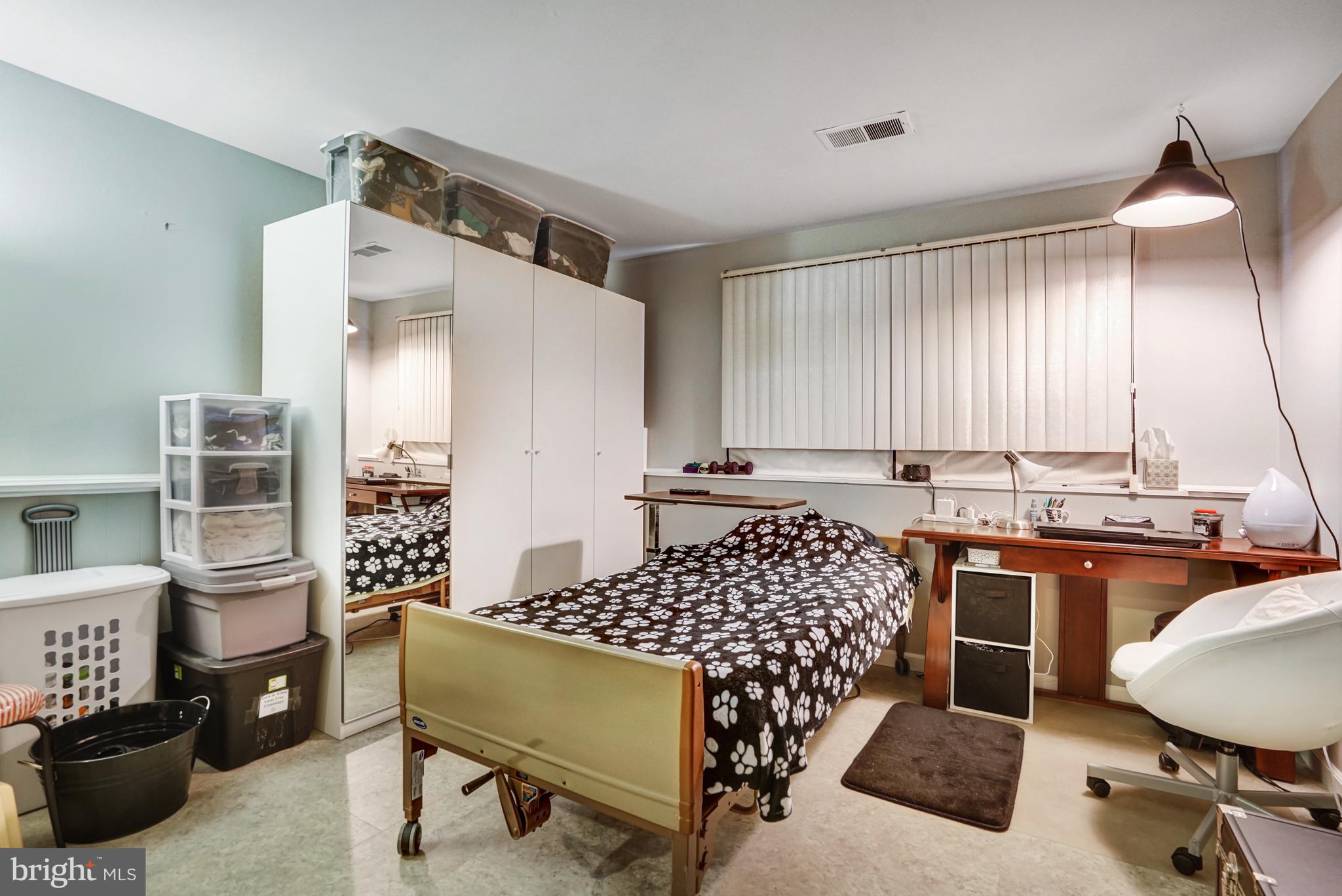 ALLENWOOD ACRES - Residential