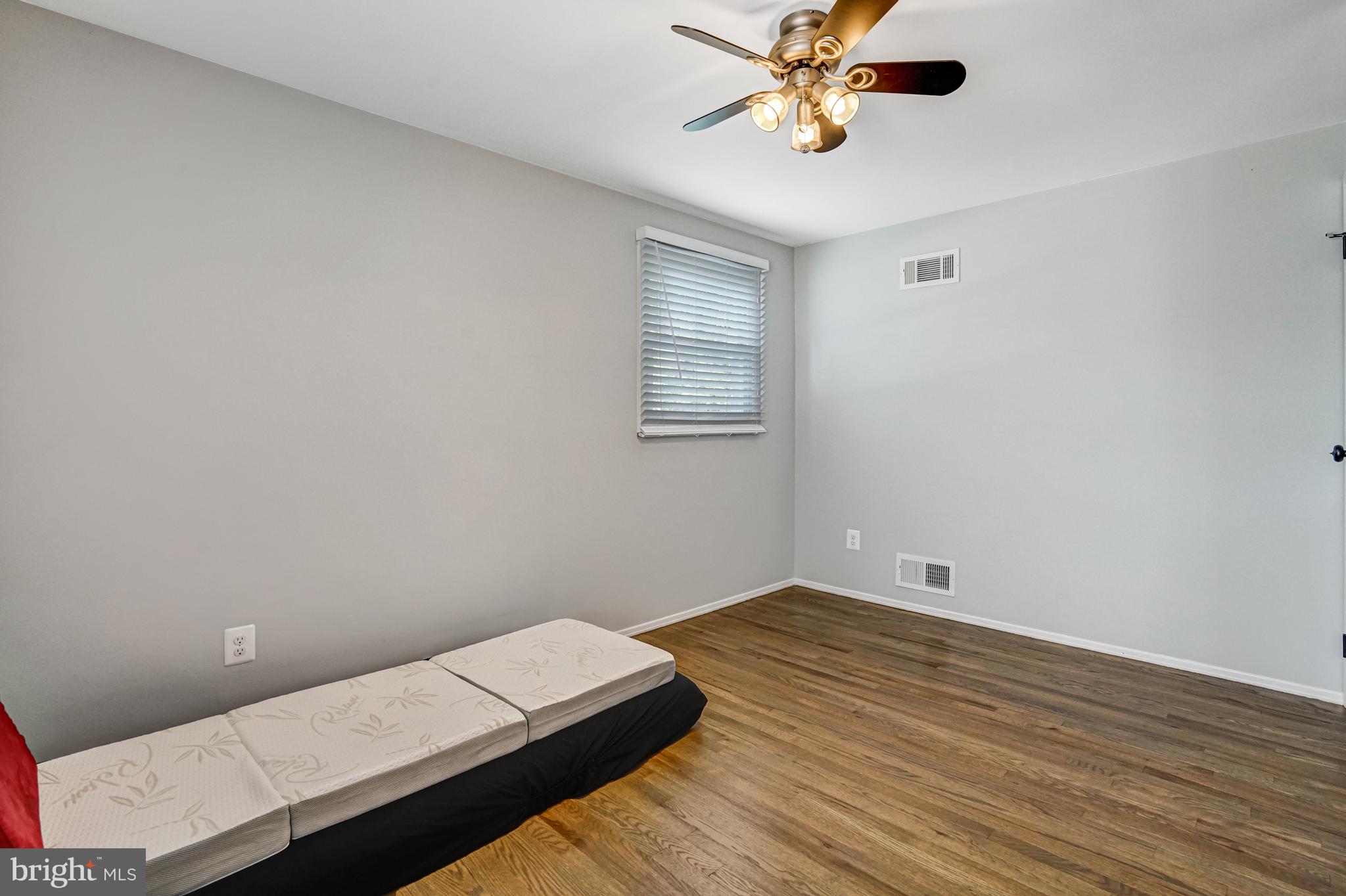 ALLENWOOD ACRES - Residential