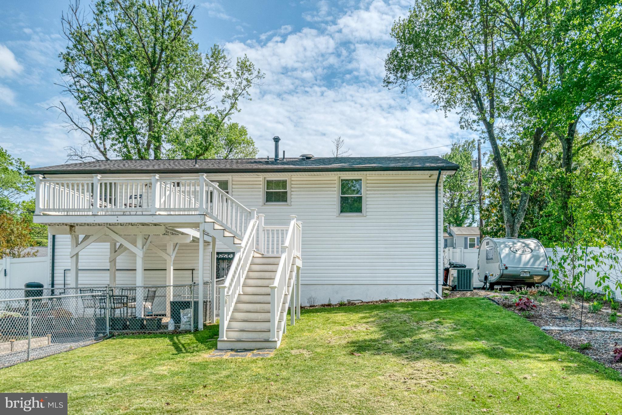 ALLENWOOD ACRES - Residential