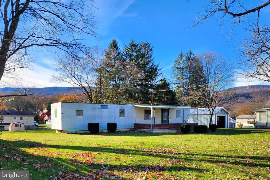 2-bedroom, 1-bath manufactured home in Mountain Side Maryland, repairs needed prior to occupy, most of the value in the land. Sold as-is.