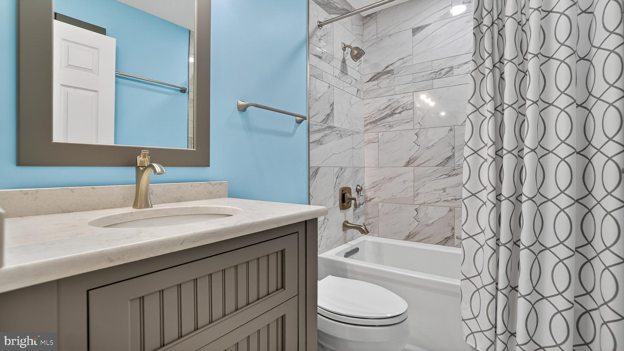 CHAPMAN FARM - Residential