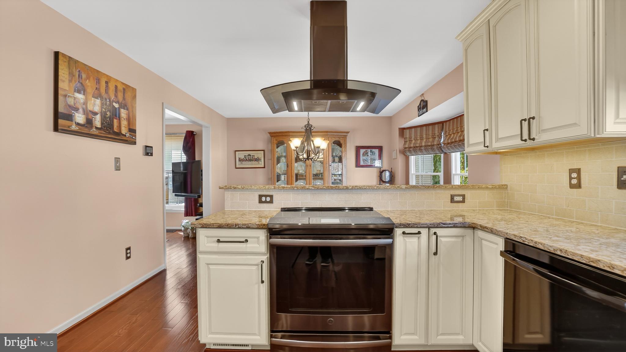 CHAPMAN FARM - Residential