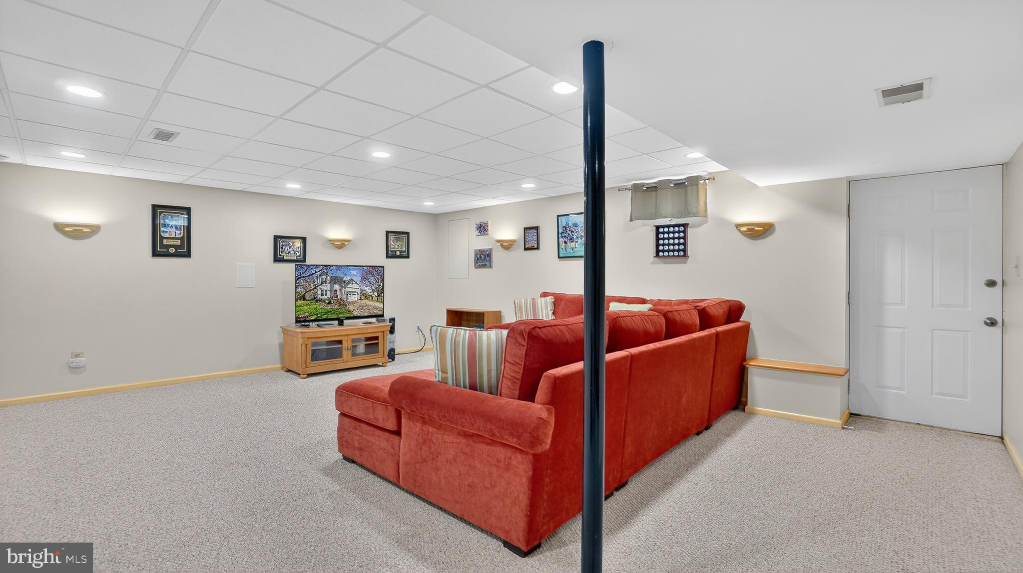 CHAPMAN FARM - Residential