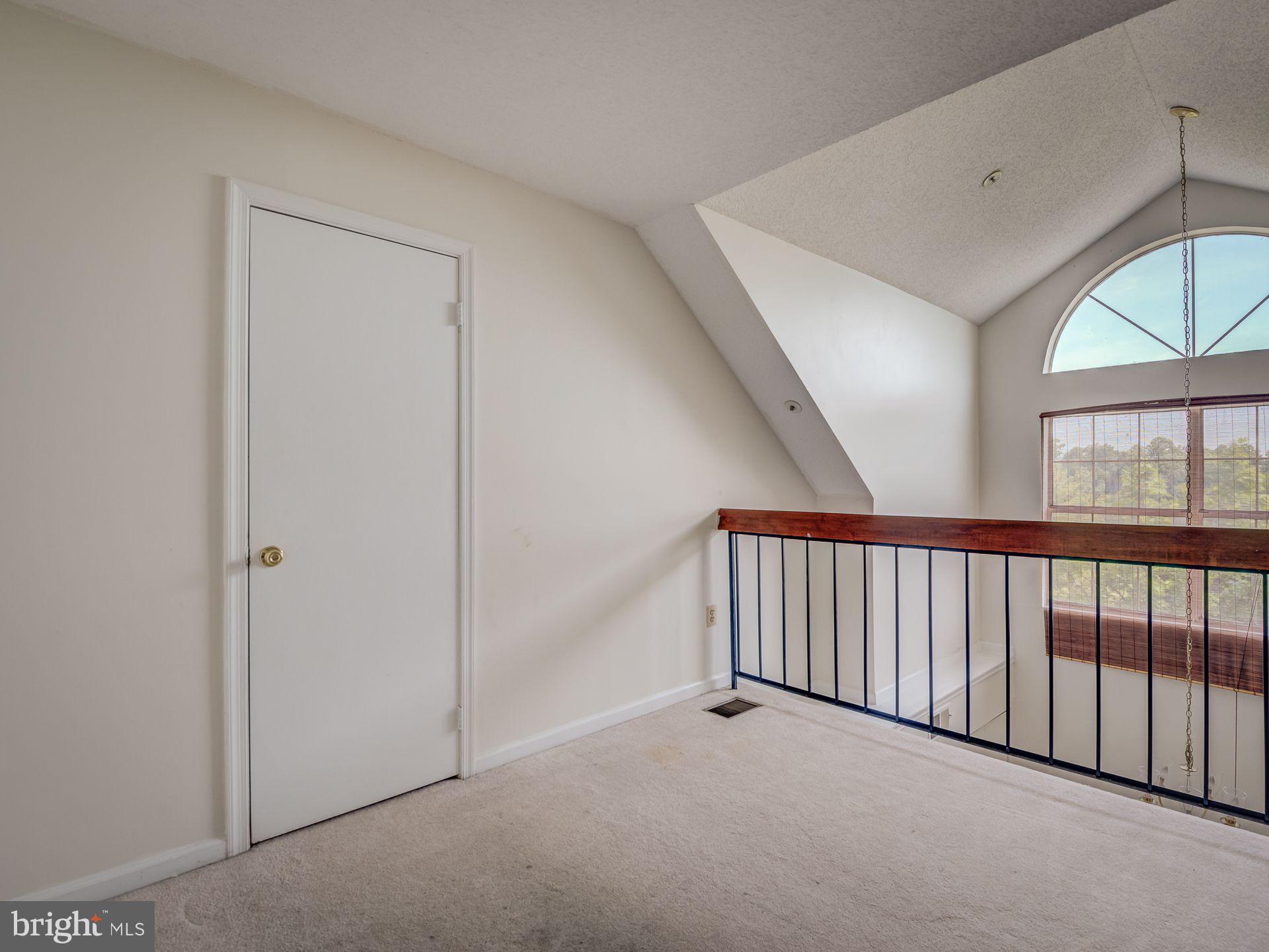 THE VISTAS - Residential