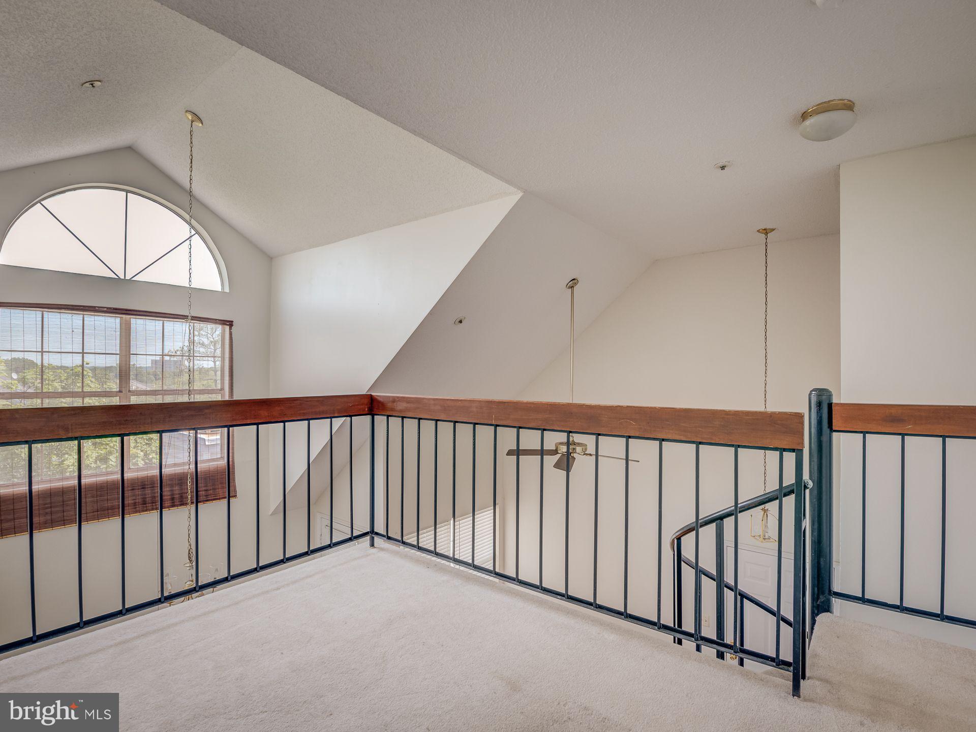 THE VISTAS - Residential