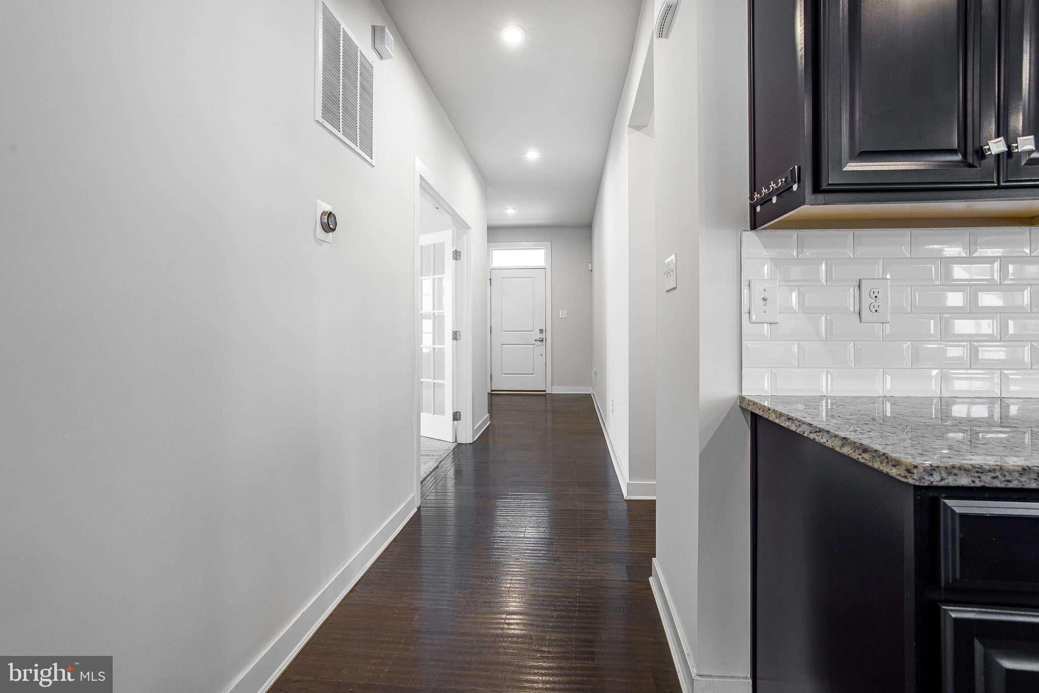 929 ROBINSON ROAD