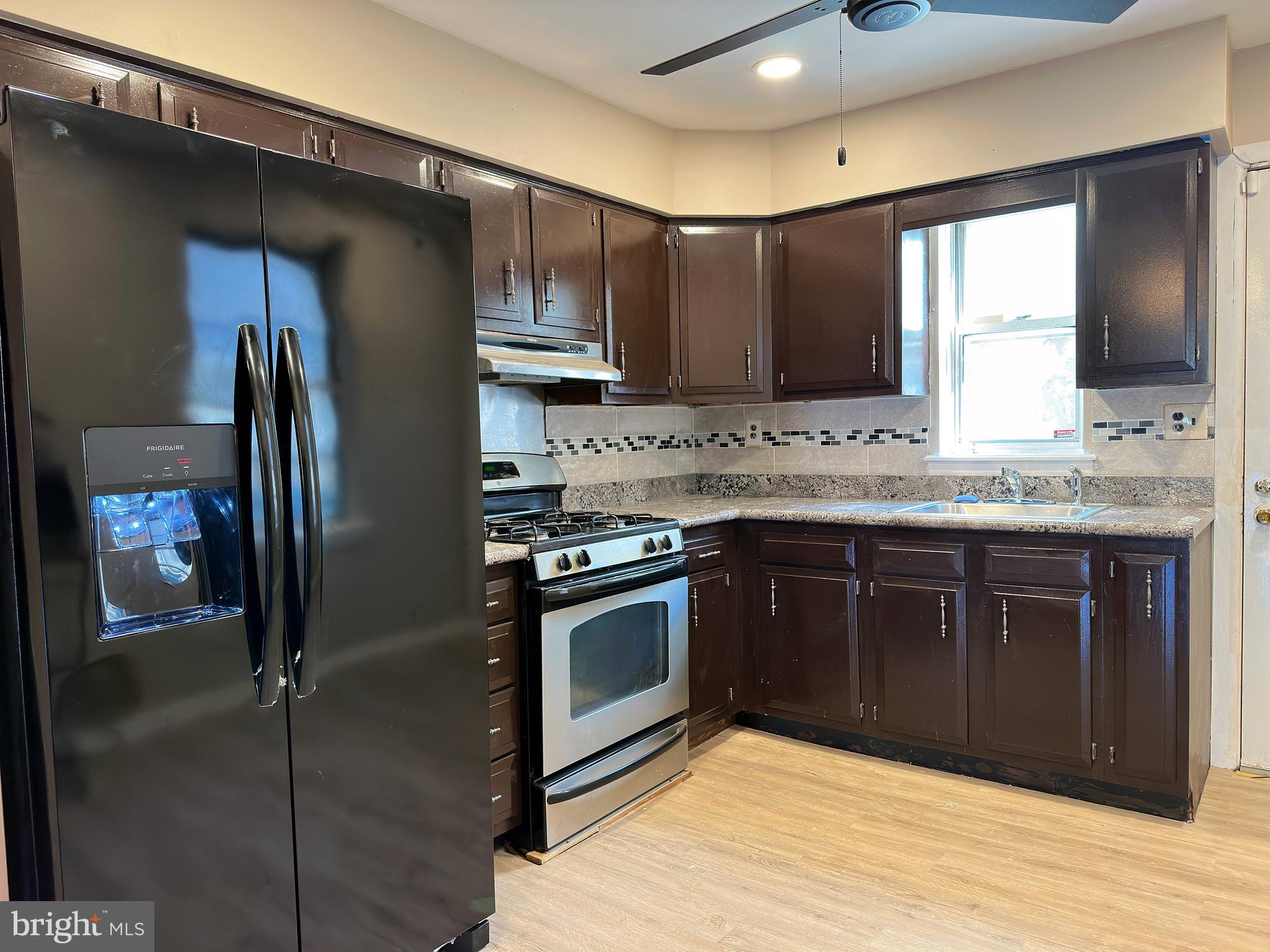 MILL CREEK - Residential Lease