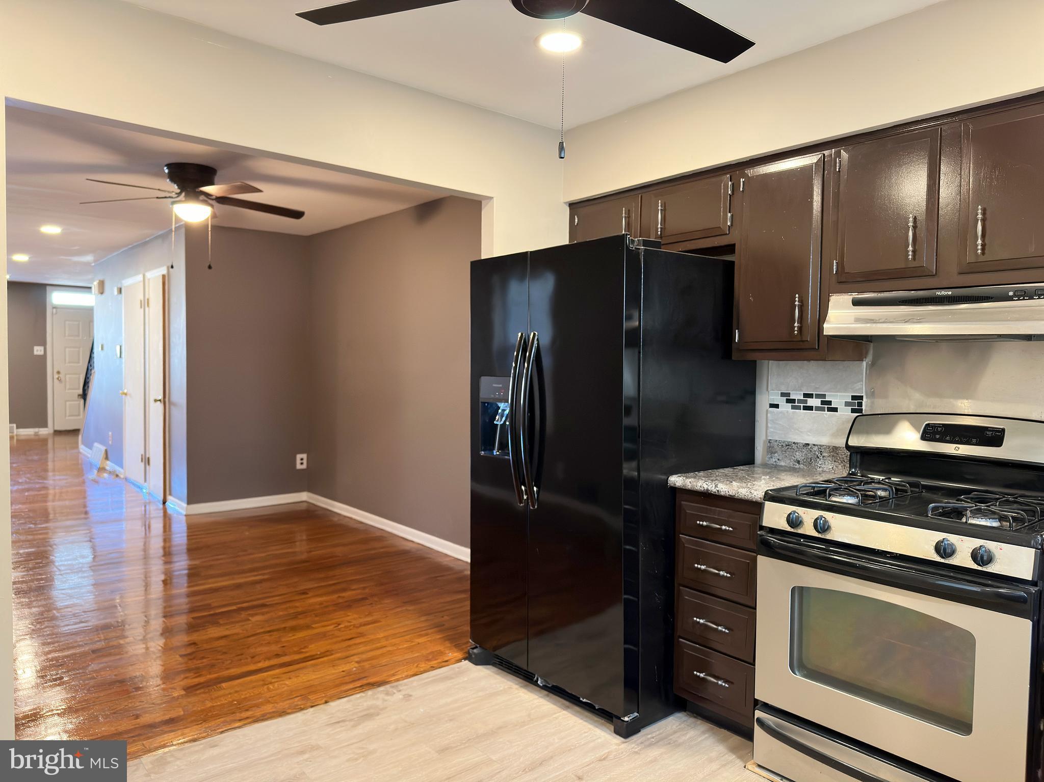 MILL CREEK - Residential Lease