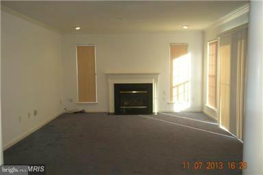 TIPPETT ESTATES PLAT 1 - Residential Lease