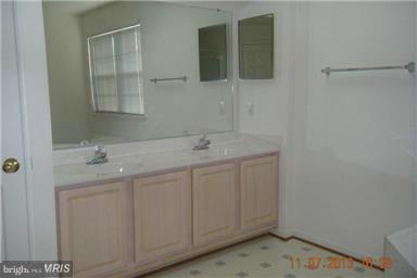 TIPPETT ESTATES PLAT 1 - Residential Lease