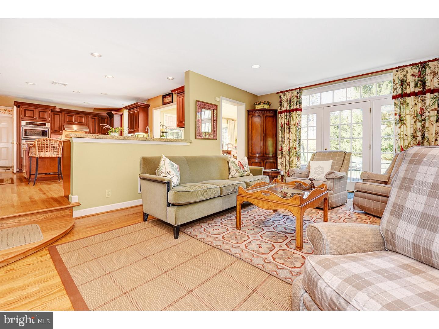 GLADWYNE - Residential