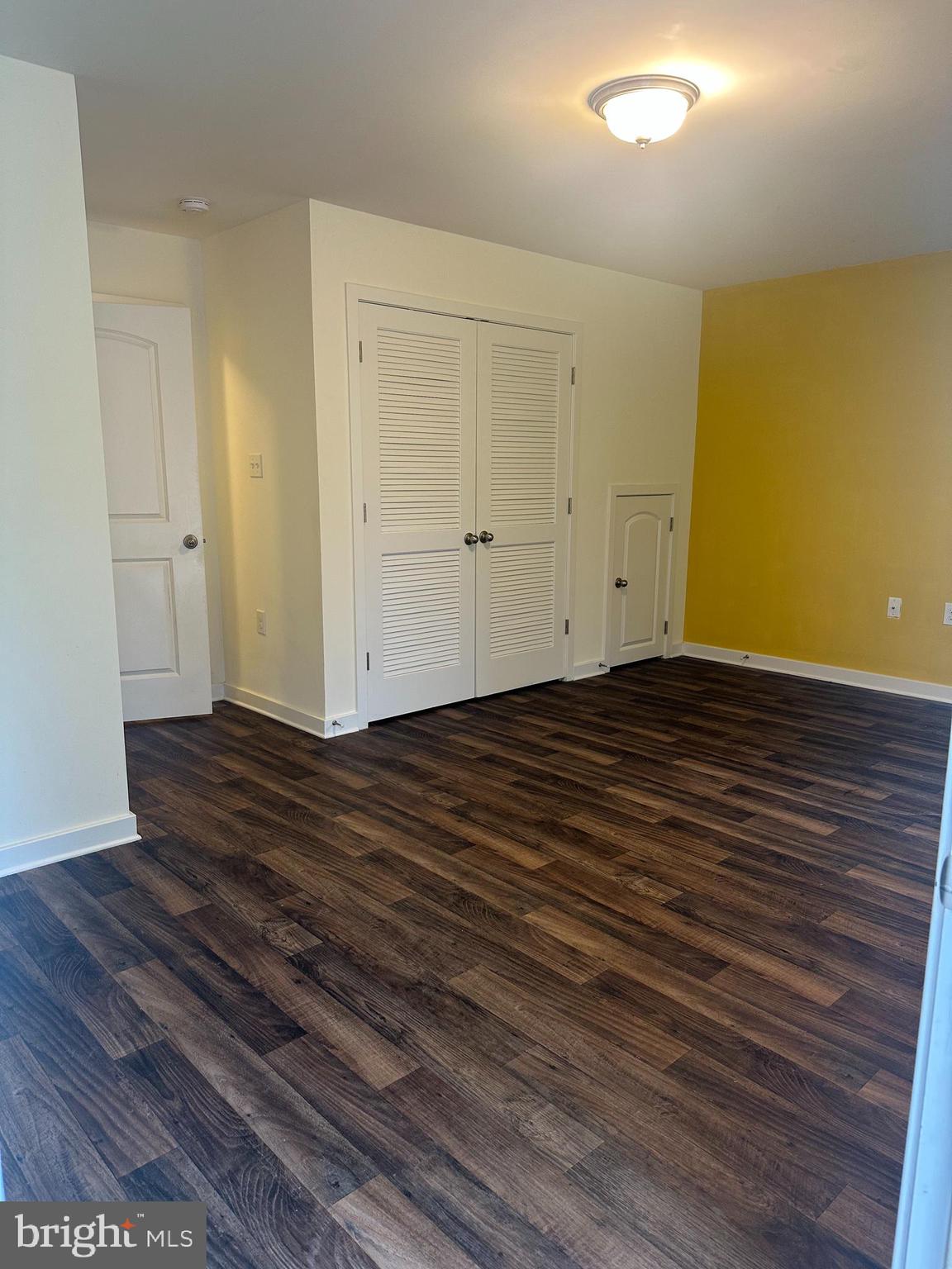 BROOKFIELD - Residential Lease