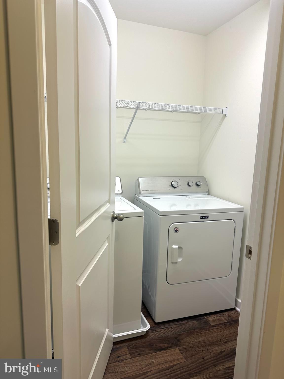 BROOKFIELD - Residential Lease