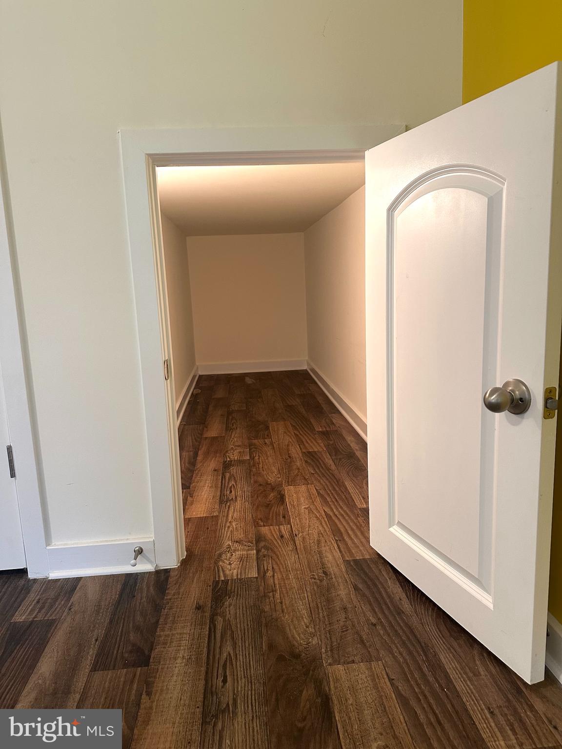 BROOKFIELD - Residential Lease