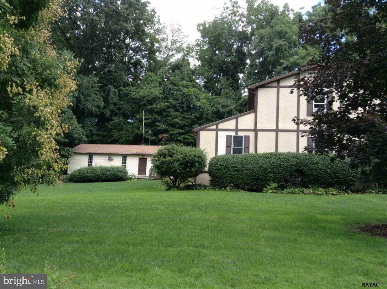 WINDSOR - Residential
