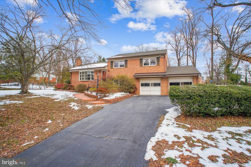 Nestled next to the serene Pinecrest Golf Course, this delightful single-family home offers the perfect blend of privacy, convenience, and outdoor living. Situated on a large, fully enclosed lot, this property is an entertainer’s dream, ideal for family BBQs or neighborhood gatherings.  As you step inside, you’ll find a bright and sunny kitchen with an eat-in dining area, complemented by a formal dining space for hosting special occasions. The multi-level layout provides both privacy and functionality, with plenty of room for everyone. The basement features additional storage and a versatile space perfect for a rec room, TV room, or hobby area.  The long driveway offers ample parking, and the oversized garage provides space for the family van along with extra room to store off-season decorations or sporting equipment.  This home is perfectly located with easy access to major highways, making commuting a breeze. It’s just a short stroll to Green Spring Gardens, where you can enjoy beautiful trails, family activities, and seasonal events.  Whether you're relaxing at home or exploring the nearby amenities, this property offers the perfect backdrop for creating lasting memories. Don't miss your chance to call this wonderful house your home!