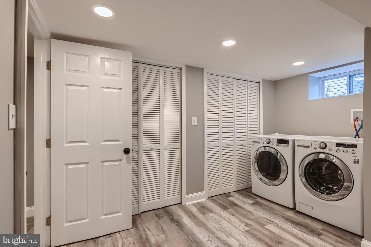 PARKVILLE - Residential