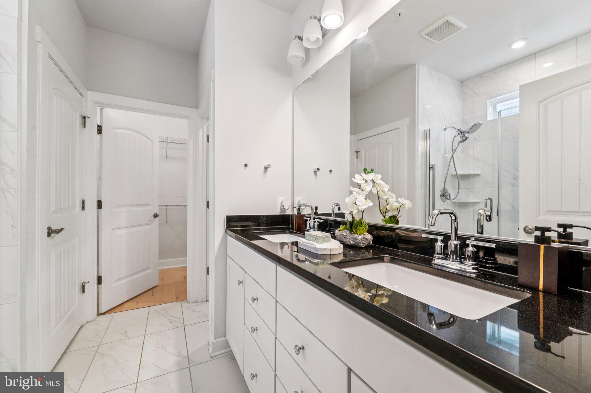 FOUR SEASONS AT KENT ISLAND - Residential