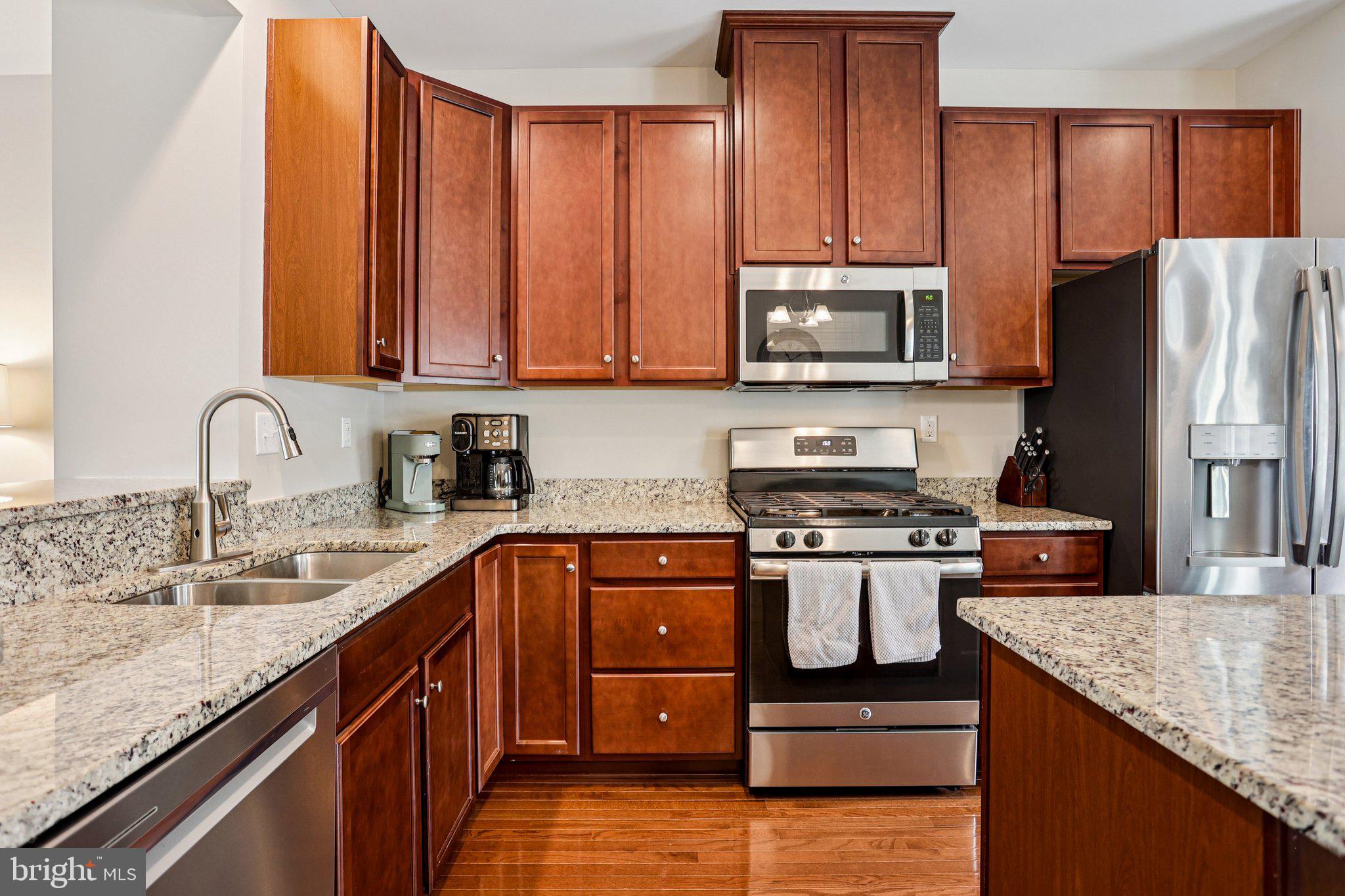 FILLMORE VILLAGE - Residential