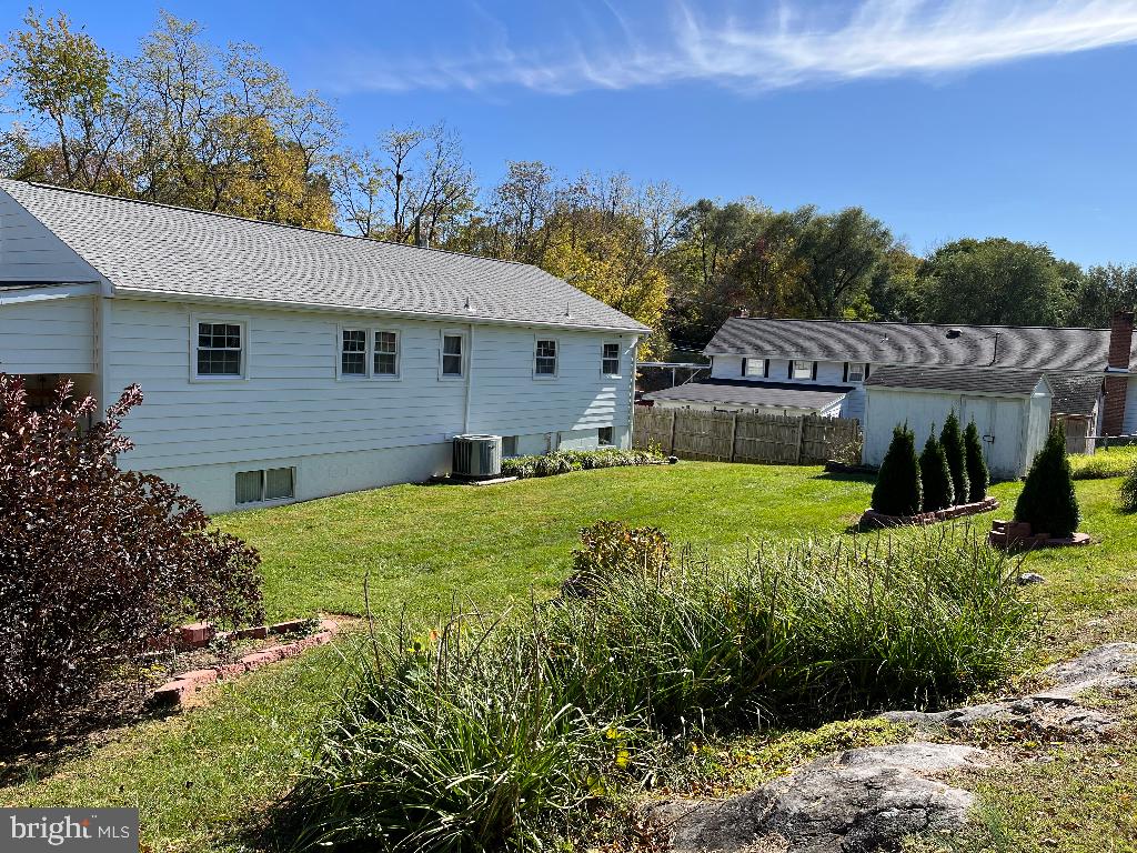 BROOKHAVEN - Residential