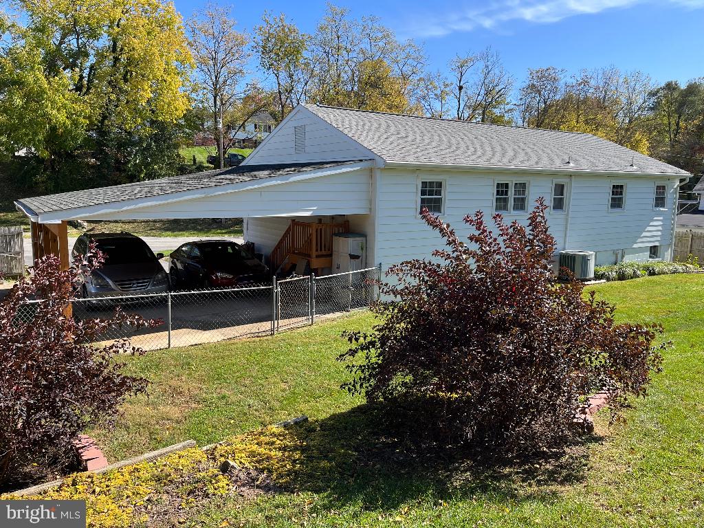 BROOKHAVEN - Residential