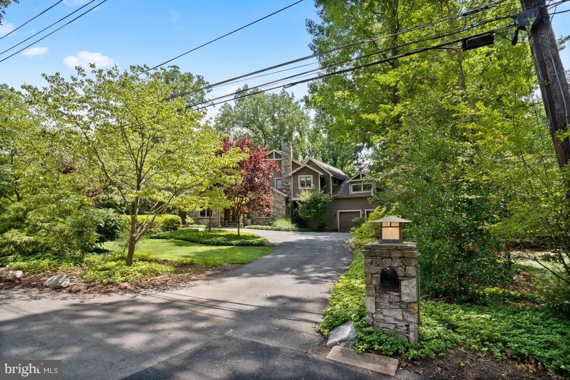 BRADLEY HILLS GROVE - Residential