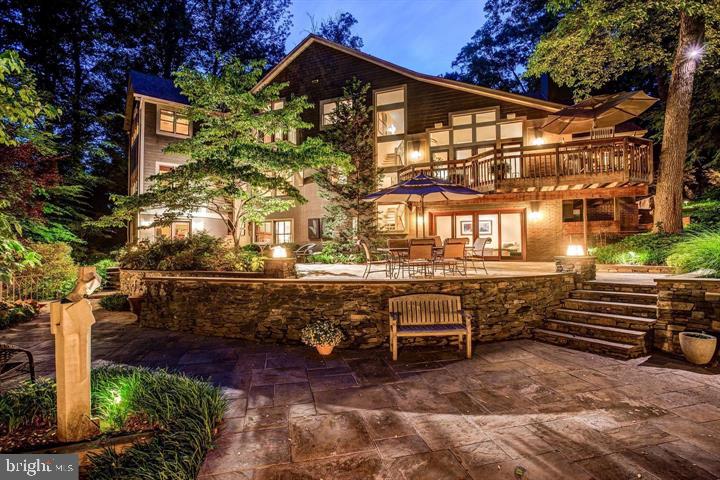BRADLEY HILLS GROVE - Residential