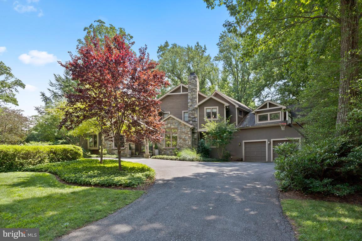 BRADLEY HILLS GROVE - Residential