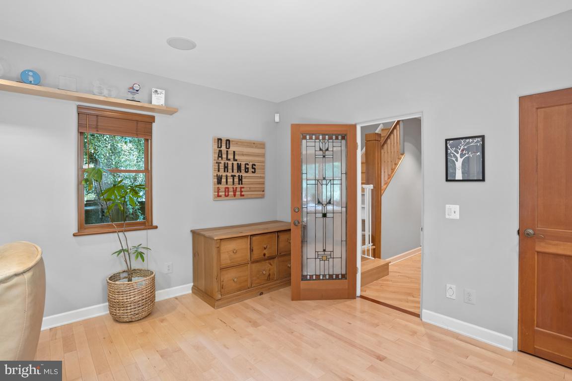 BRADLEY HILLS GROVE - Residential