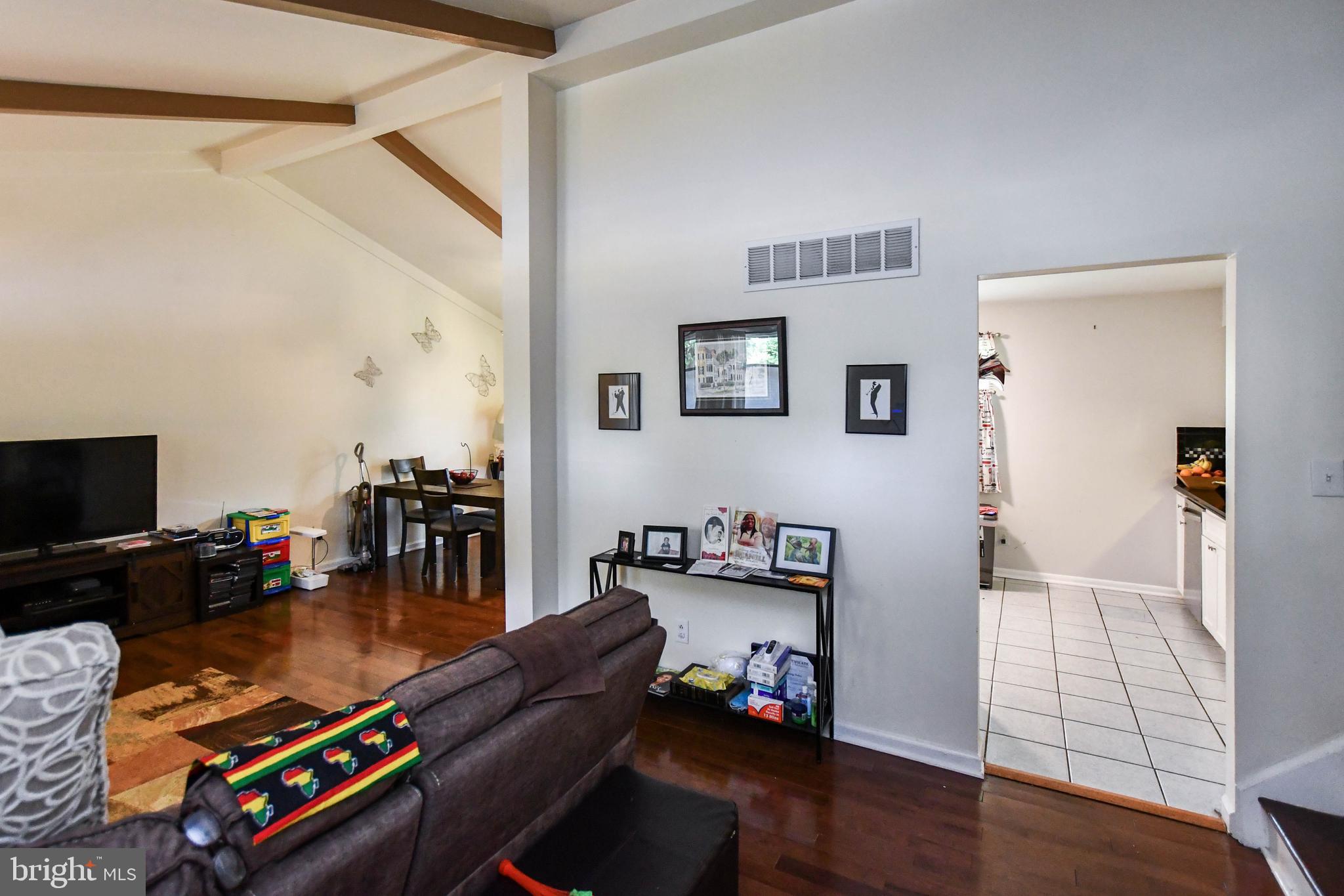 OAKLAND MILLS - Residential