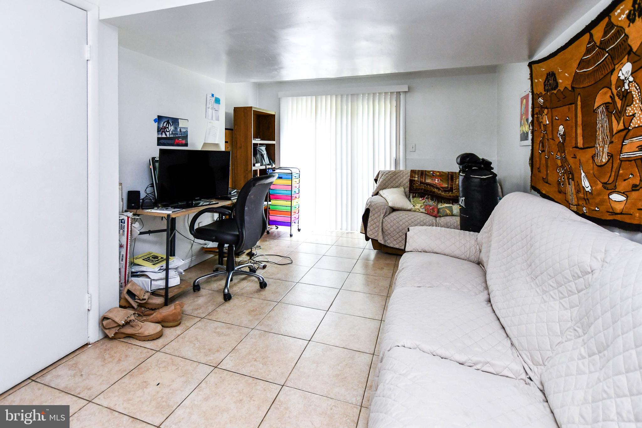 OAKLAND MILLS - Residential