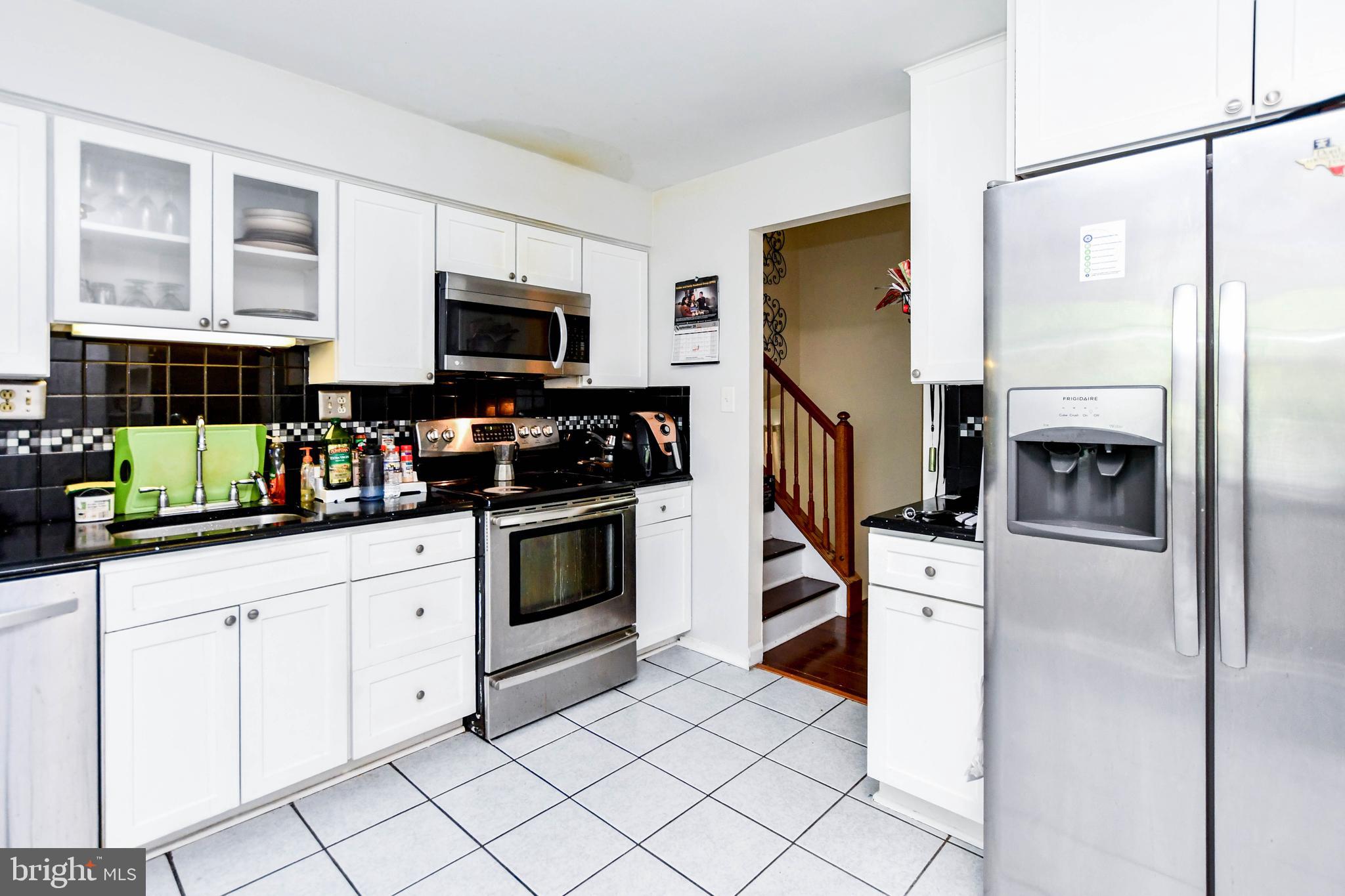 OAKLAND MILLS - Residential