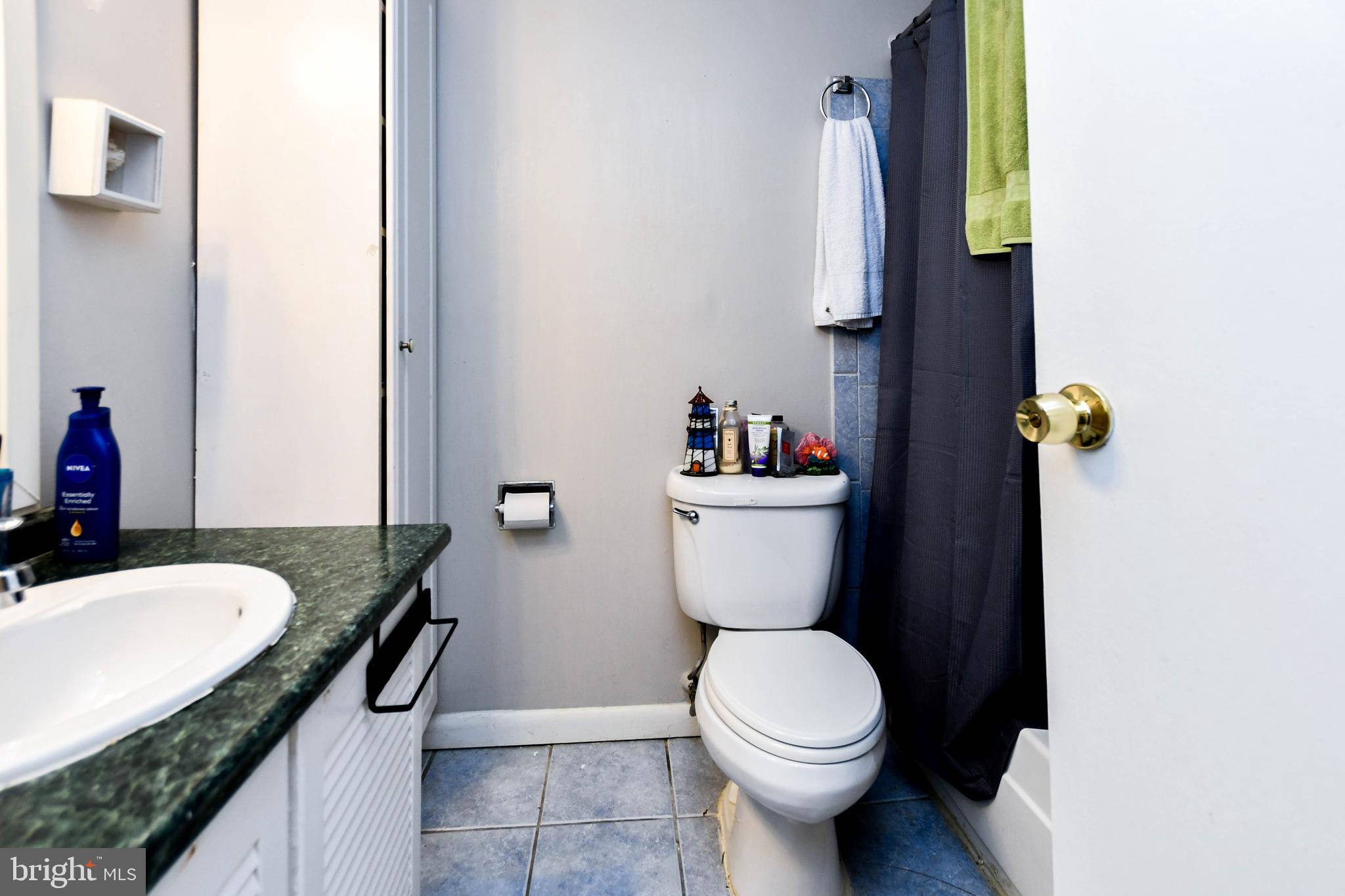 OAKLAND MILLS - Residential