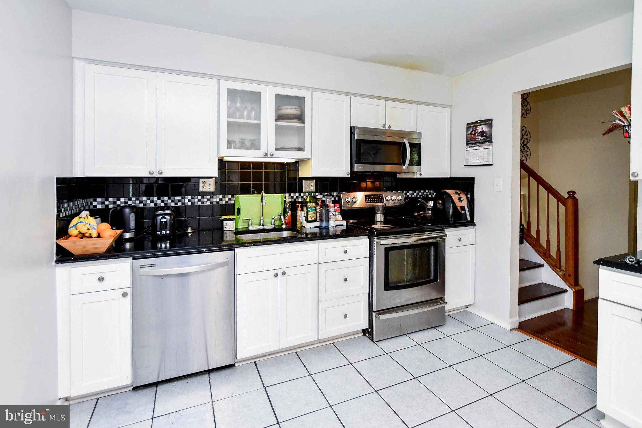 OAKLAND MILLS - Residential