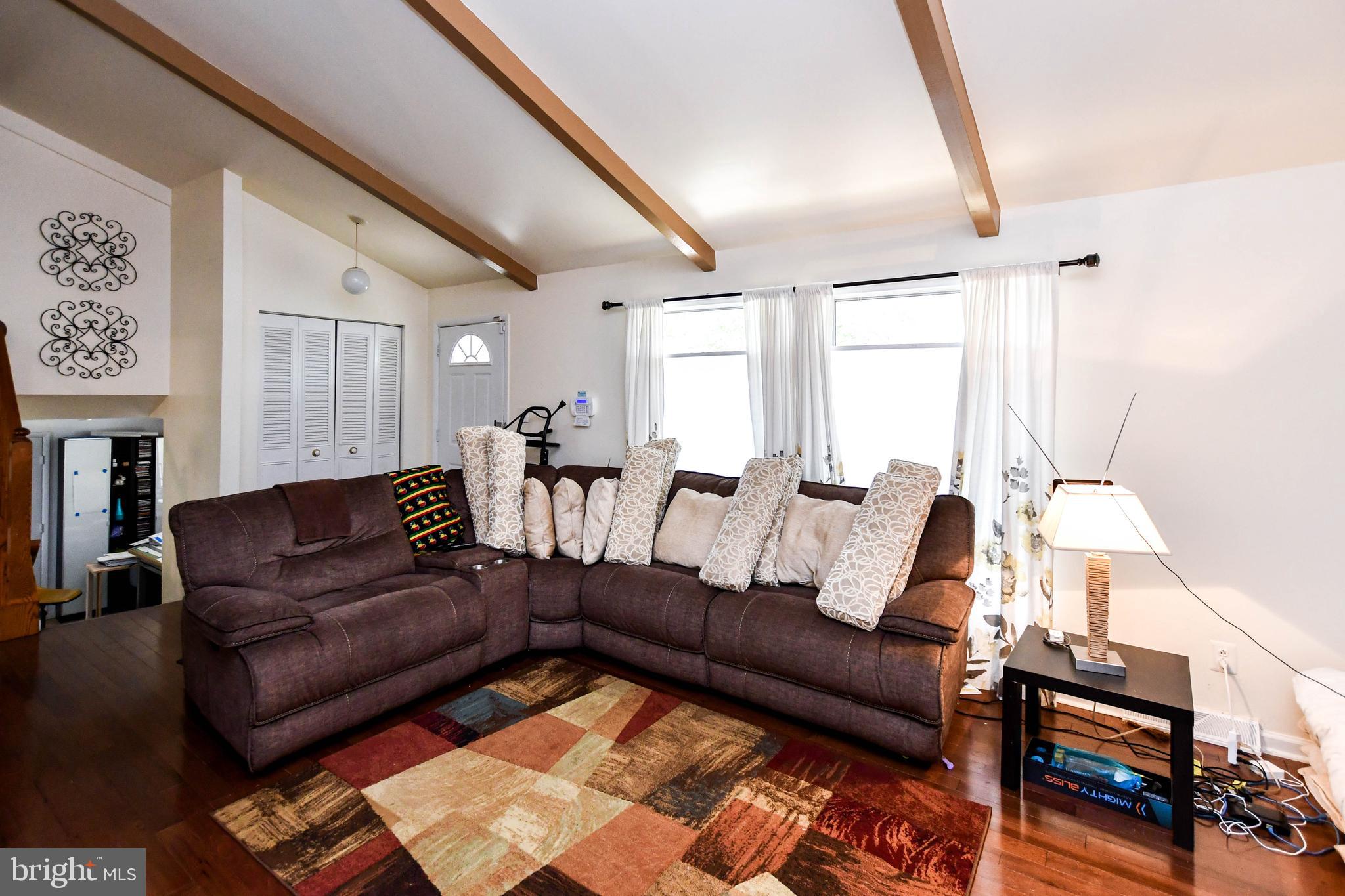 OAKLAND MILLS - Residential